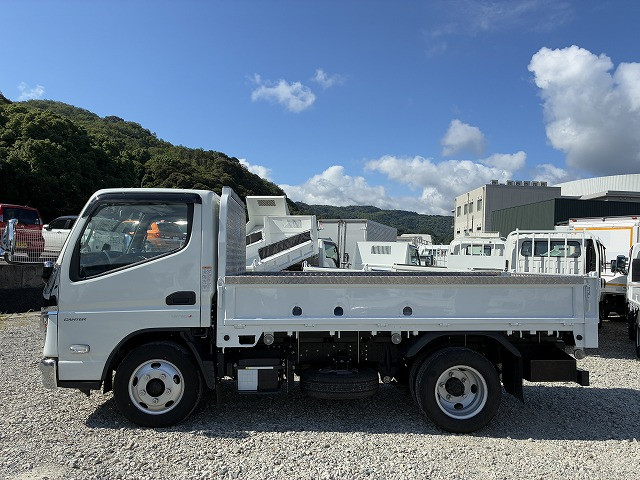 三菱ふそう キャンター 小型 平ボディ 2RG-FBAV0(107924) 4枚目