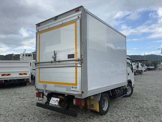 いすゞ エルフ 小型 バン 2RG-NHR88AN(105407) 8枚目