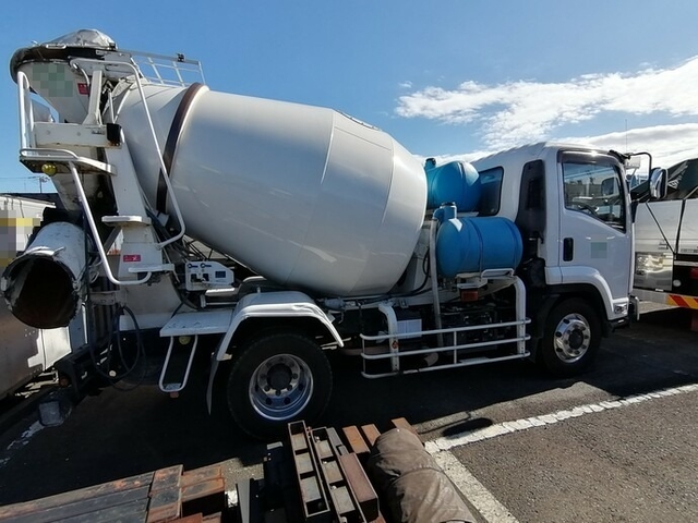 いすゞ フォワード 増トン ミキサー車 LKG-FTR90S2(5418) 3枚目