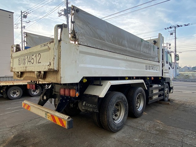 いすゞ ギガ 大型 土砂ダンプ QKG-CXZ77AT(25640) 4枚目
