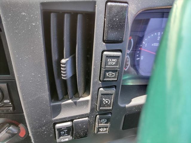 いすゞ フォワード 増トン 冷蔵冷凍バン LKG-FTR90T2(10006) 47枚目