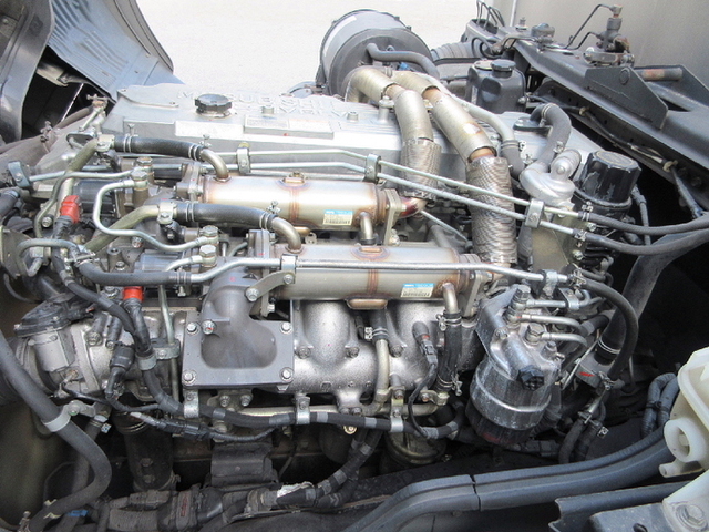 三菱ふそう スーパーグレート 大型 ウィング BDG-FU54JZ(8650) 26枚目