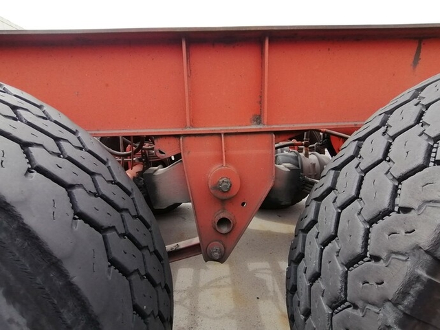 Fullhalf other Large 20ft container chassis trailer KFKHG340(5659) 31枚目