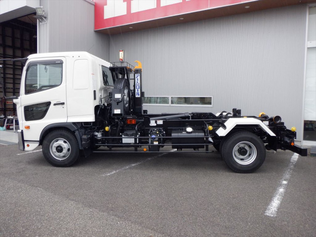 日野 レンジャー 増トン コンテナ専用車 2KG-GD2ABA(106581) 3枚目