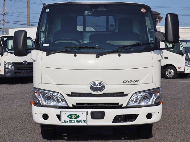 トヨタ ダイナ 小型 平ボディ 2RG-XZC605(109333) 3枚目