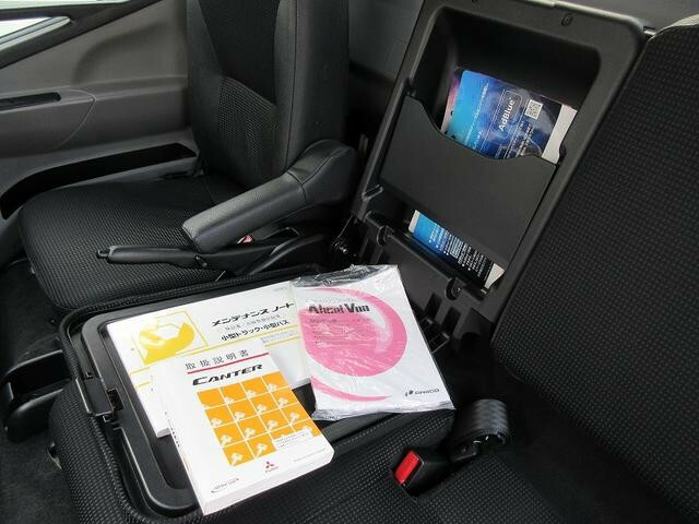 三菱ふそう キャンター 小型 バン TRG-FEA20(6647) 35枚目