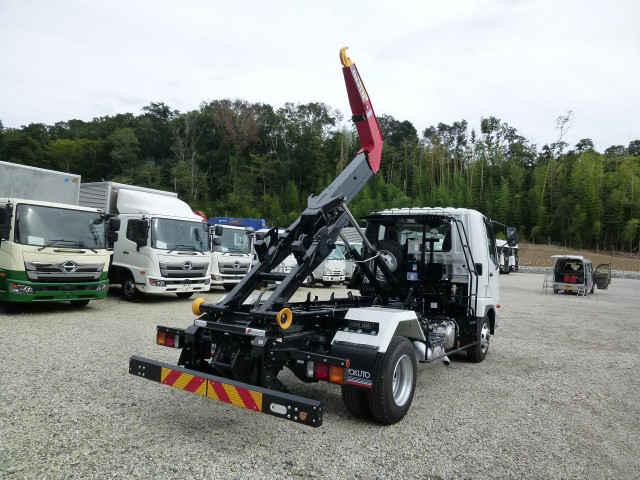 三菱ふそう ファイター 中型 コンテナ専用車 2KG-FK72F(111431) 10枚目