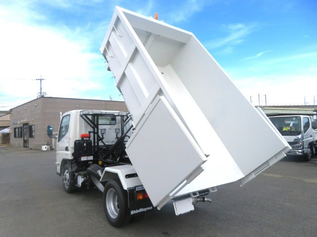 三菱ふそう キャンター 小型 コンテナ専用車 2RG-FBAV0(108792) 27枚目