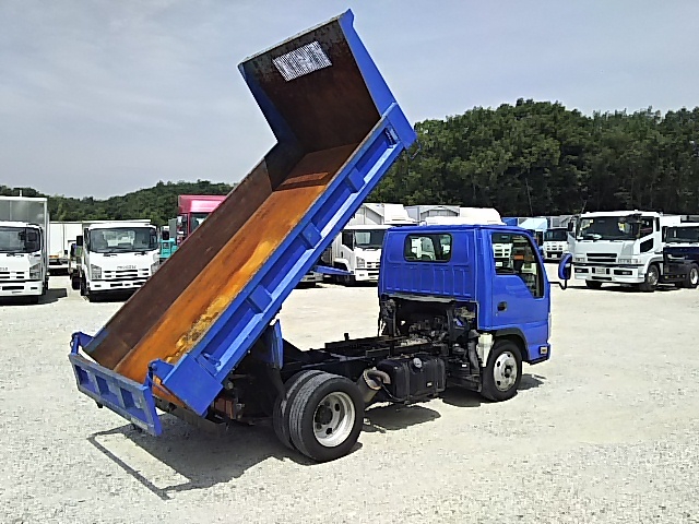 日産自動車 アトラス 小型 土砂ダンプ TKG-AJR85AD(7599) 9枚目