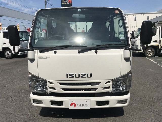 Isuzu elf Small Double cab 2RG-NJS88A(110137) 2枚目