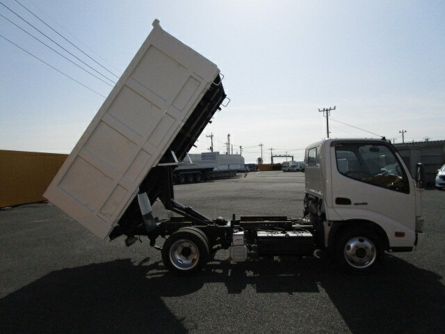 日野 デュトロ 小型 深ダンプ（土砂禁） TKG-XZU675T(9539) 6枚目