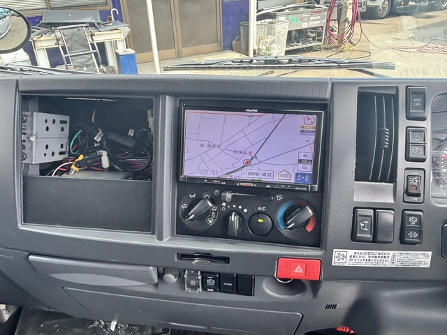 いすゞ エルフ 小型 バン TRG-NLR85AN(108449) 59枚目
