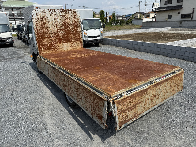 日野 デュトロ 小型 平ボディ 2RG-XZC645M(110247) 30枚目