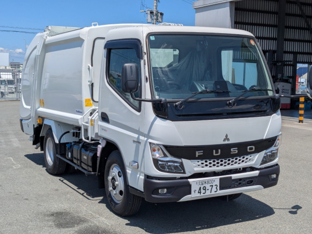 三菱ふそう キャンター 小型 塵芥車（プレス式） 2RG-FEAV0(108605) 4枚目