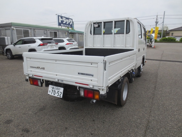 Nissan atlas Small Double cab 2RG-AHR88A(105335) 4枚目