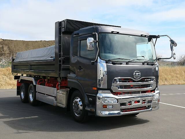UDトラックス（日産） クオン 大型 土砂ダンプ QKG-CW5YL(29336) 2枚目