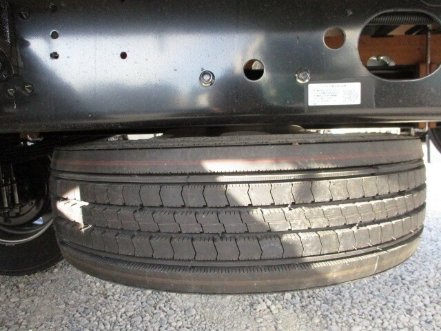 三菱ふそう ファイター 中型 平ボディ（クレーン付） 2KG-FK62F(9293) 19枚目