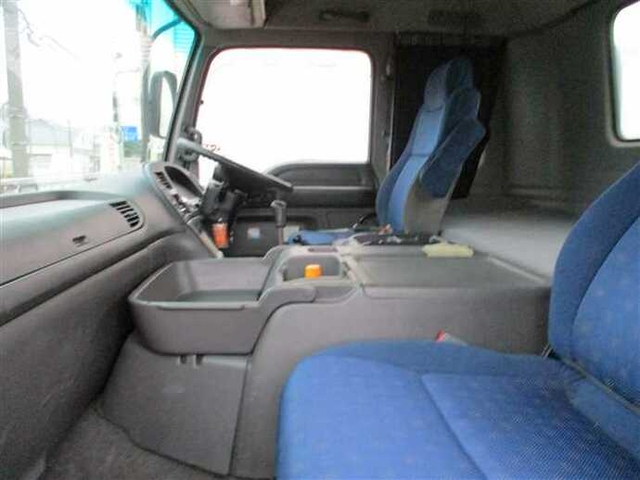 いすゞ ギガ 大型 トラクタ PDG-EXD52G8(37771) 6枚目
