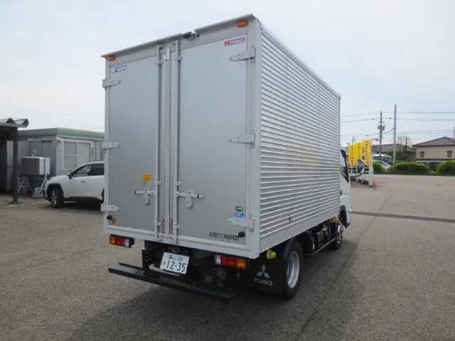三菱ふそう キャンター 小型 バン 2RG-FBA20(104703) 4枚目