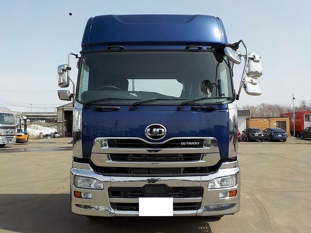 UDトラックス（日産） クオン 大型 トラクタ QPG-GK5XAB(9301) 2枚目