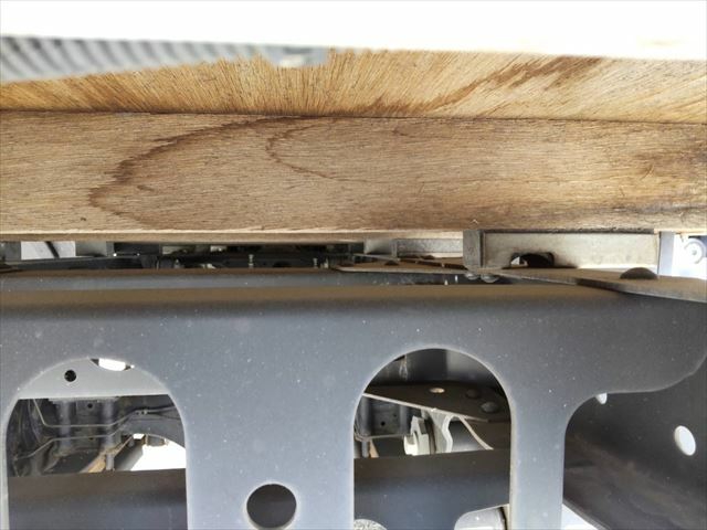 いすゞ エルフ 小型 平ボディ TKG-NHR85A(9401) 14枚目