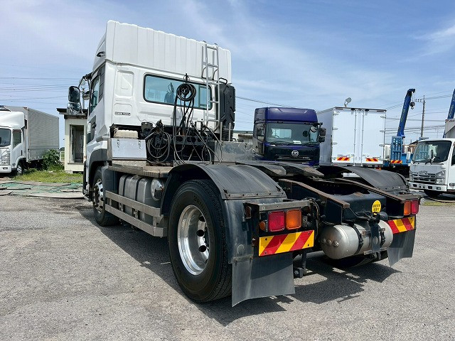 UDトラックス（日産） クオン 大型 トラクタ 2PG-GK5AAD(109385) 8枚目