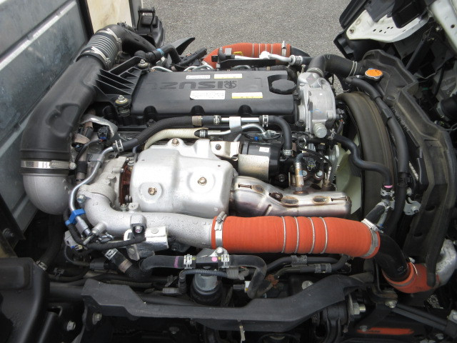 いすゞ エルフ 小型 平ボディ 2RG-NHR88A(109763) 29枚目