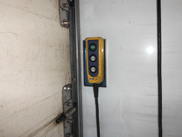Isuzu elf Small Freezer box_body PKG-FRR90S1(1625) 15枚目