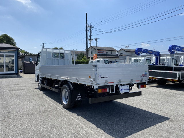 三菱ふそう キャンター 小型 平ボディ 2RG-FEAV0(112577) 7枚目