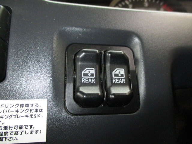いすゞ エルフ 小型 Wキャブ TRG-NLR85AR(82921) 13枚目