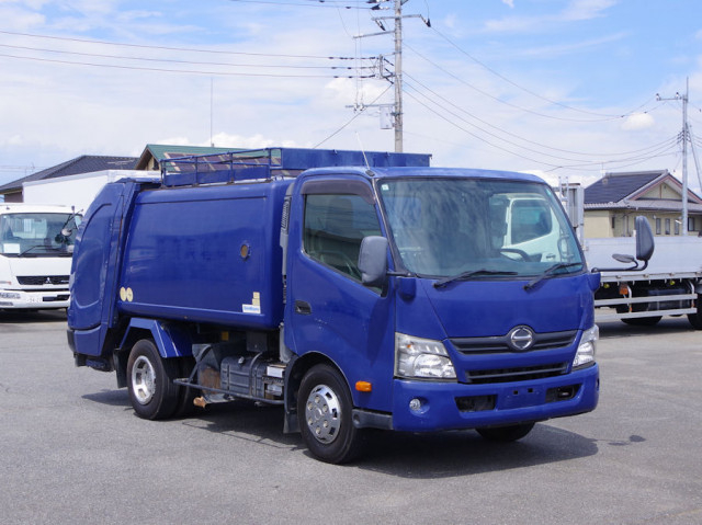 Hino dutro Small Packer compress trucks TKG-XZU700M(110707) 2枚目