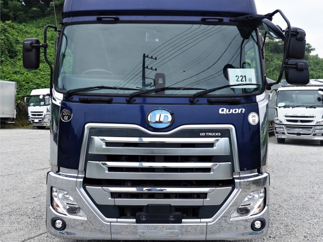 UDトラックス（日産） クオン 大型 ウィング 2PG-CG5CA(109548) 3枚目
