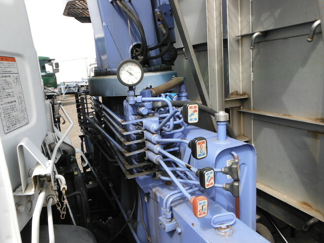 UDトラックス（日産） コンドル 中型 平ボディ（クレーン付） KK-MK25A(7227) 7枚目