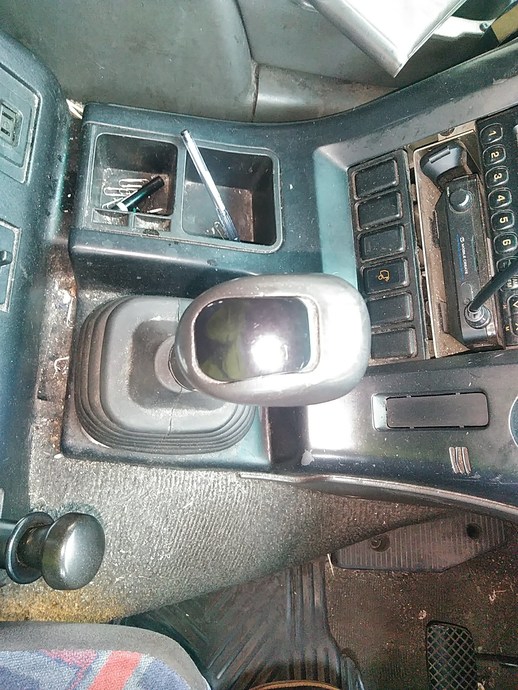 いすゞ ギガ 大型 トラクタ KL-EXZ52J3(3212) 12枚目
