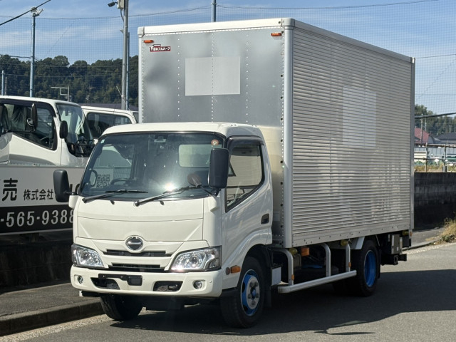 日野 デュトロ 小型 バン 2RG-XZU655M(113516) 1枚目