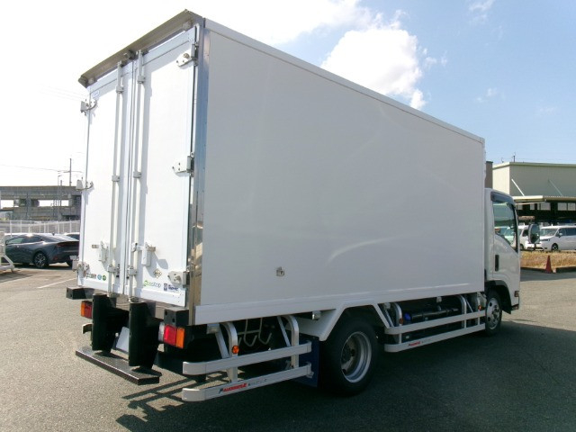 いすゞ エルフ 小型 冷蔵冷凍バン 2RG-NLR88AN(113575) 6枚目