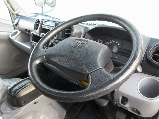 トヨタ トヨエース 小型 バン TKG-XZU605(9230) 38枚目