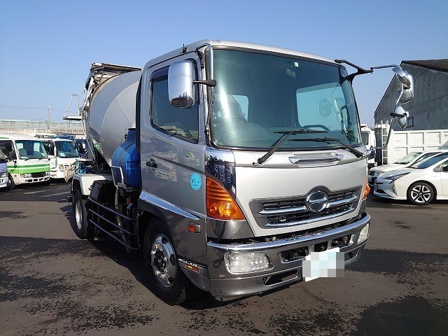 日野 レンジャー 増トン ミキサー車 BDG-FJ7JDWA(8938) 2枚目