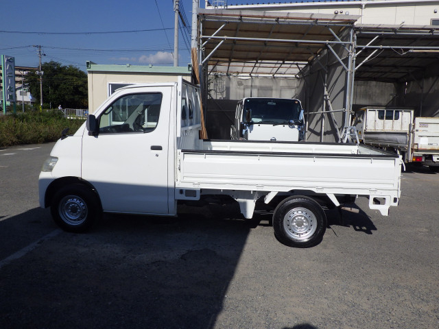 トヨタ タウンエース 小型 平ボディ DBF-S402U(113018) 3枚目
