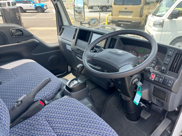 日産自動車 アトラス 小型 平ボディ 2RG-AJR88A(110043) 13枚目