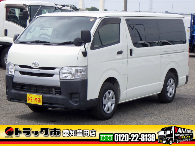 トヨタ レジアスエース 小型 バン CBF-TRH200V(110089) 1枚目