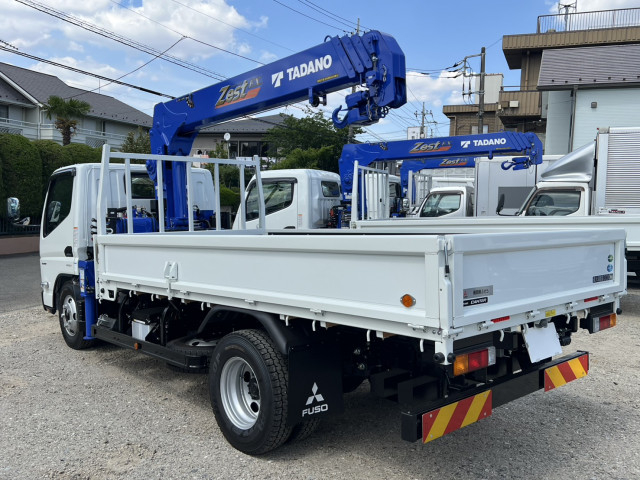 三菱ふそう キャンター 小型 平ボディ（クレーン付） 2RG-FEAV0(105961) 4枚目