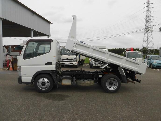 三菱ふそう キャンター 小型 土砂ダンプ TKG-FBA30(11707) 4枚目