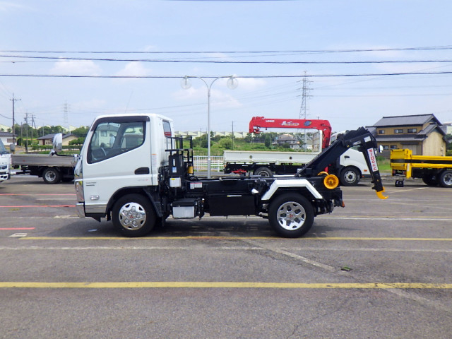 三菱ふそう キャンター 小型 コンテナ専用車 2RG-FBAV0(108136) 20枚目