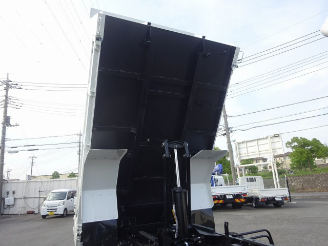 三菱ふそう ファイター 中型 土砂ダンプ 2KG-FK72F(108176) 15枚目