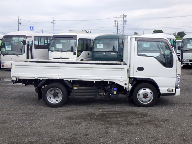 マツダ タイタン 小型 平ボディ 2RG-LJS88A(109187) 5枚目