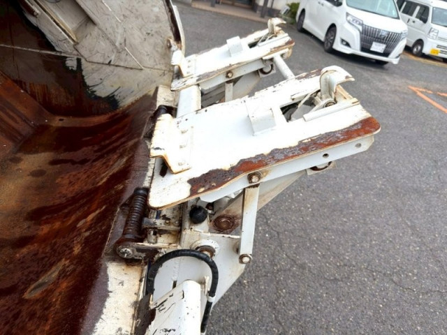 いすゞ フォワード 中型 塵芥車（プレス式） 2RG-FRR90S2(110398) 20枚目