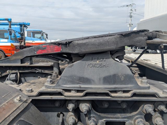 UDトラックス（日産） クオン 大型 トラクタ QKG-GK6XAB(112597) 21枚目