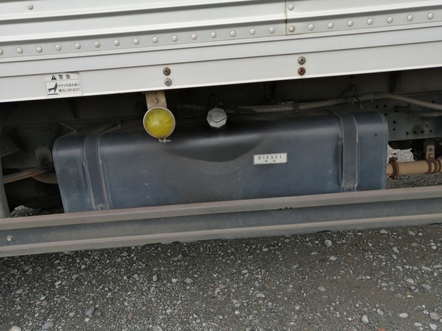 三菱ふそう キャンター 小型 バン KK-FE73CEV(3900) 31枚目