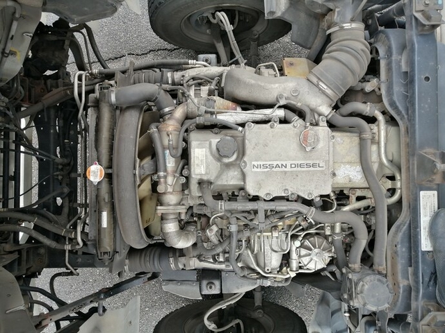UDトラックス（日産） コンドル 中型 冷蔵冷凍バン PB-MK36A(5519) 64枚目
